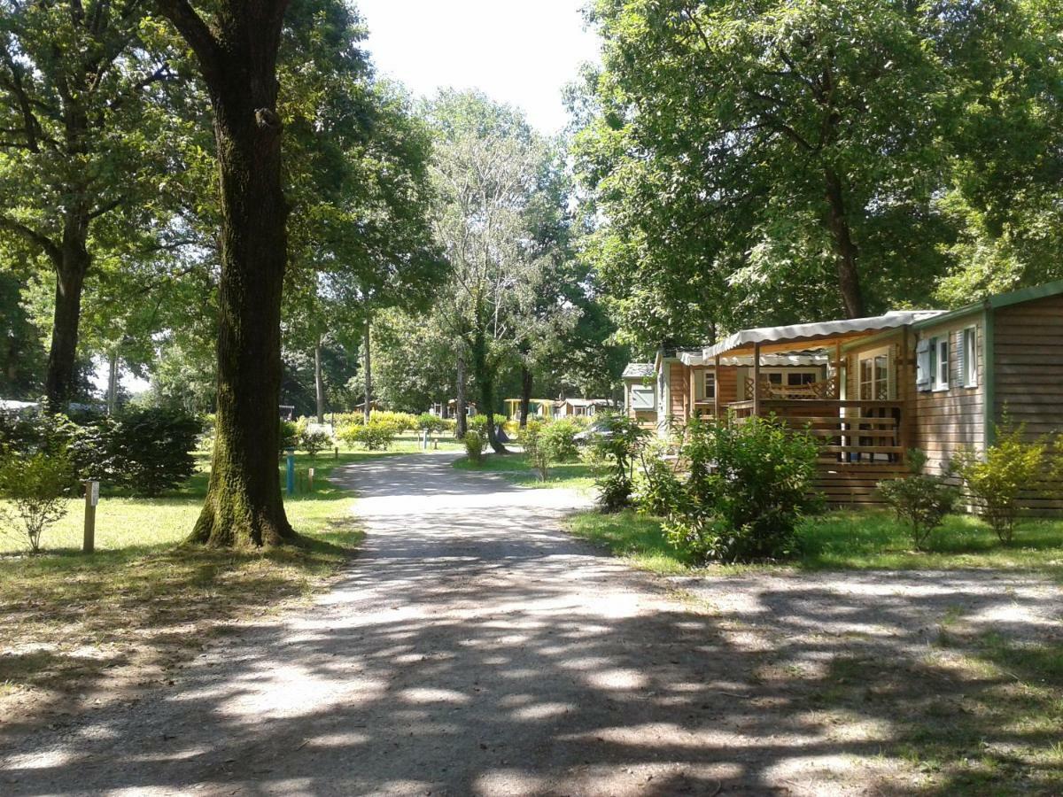 Camping Oaki Mesnard-la-Barotière Екстериор снимка