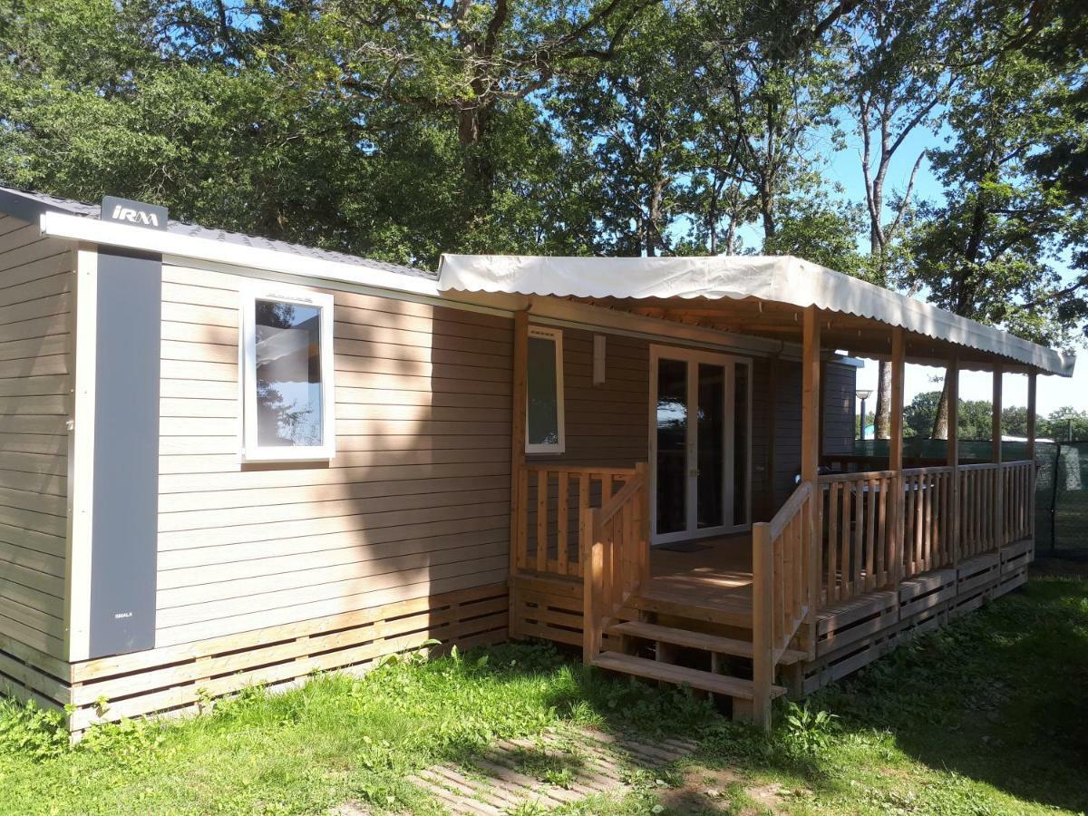 Camping Oaki Mesnard-la-Barotière Стая снимка